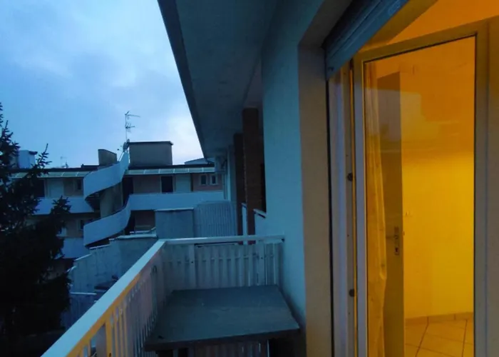 Bright And Comfortable Flat 아파트 비비오네