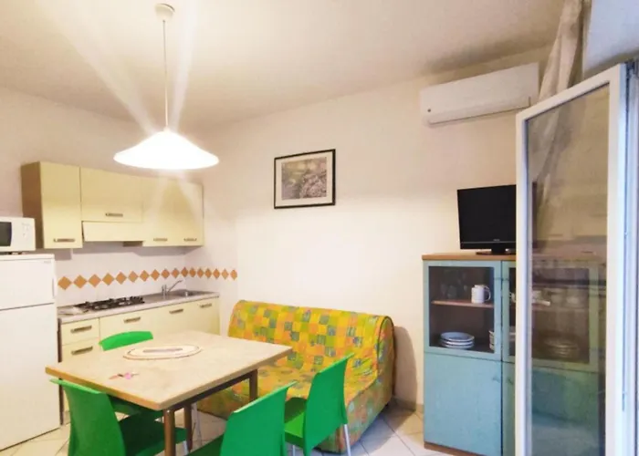 아파트 Bright And Comfortable Flat *